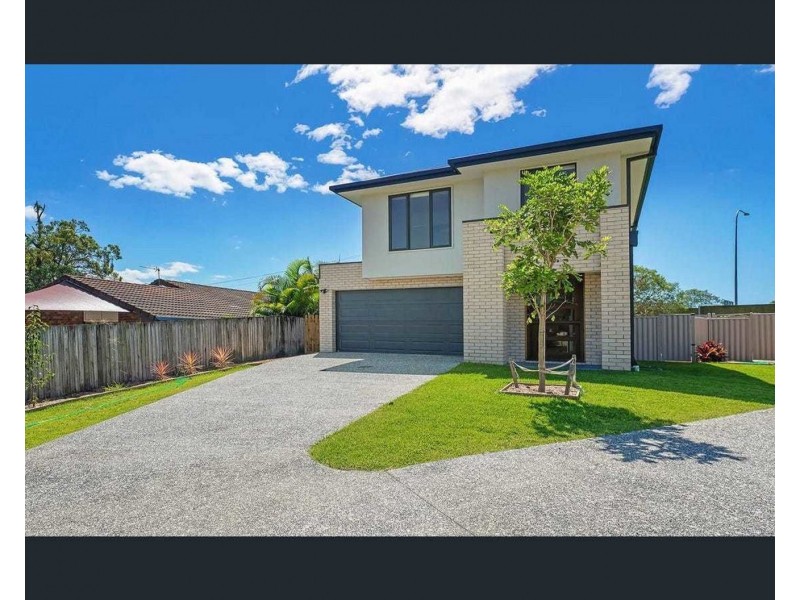 12A Buring Court, Highland Park QLD 4211