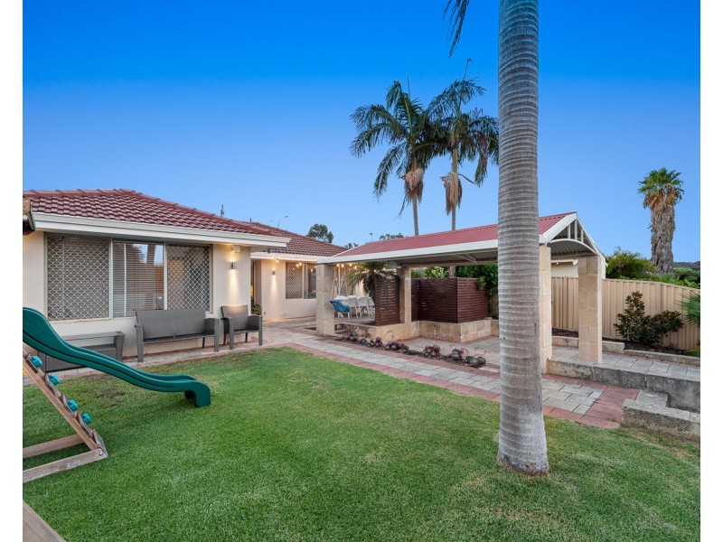 68 Davies Crescent, Kardinya WA 6163