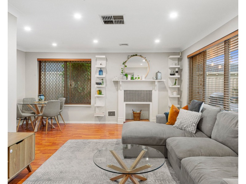 68 Davies Crescent, Kardinya WA 6163