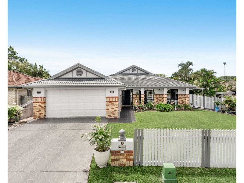 1 Arafura Cres, Tingalpa QLD 4173