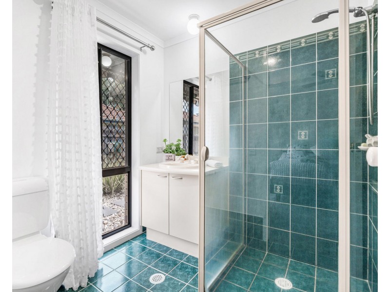 1 Arafura Cres, Tingalpa QLD 4173