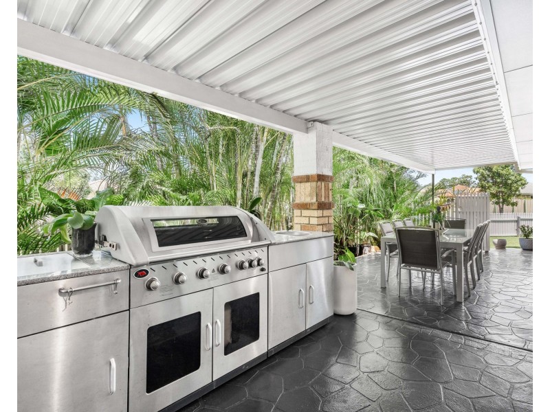 1 Arafura Cres, Tingalpa QLD 4173