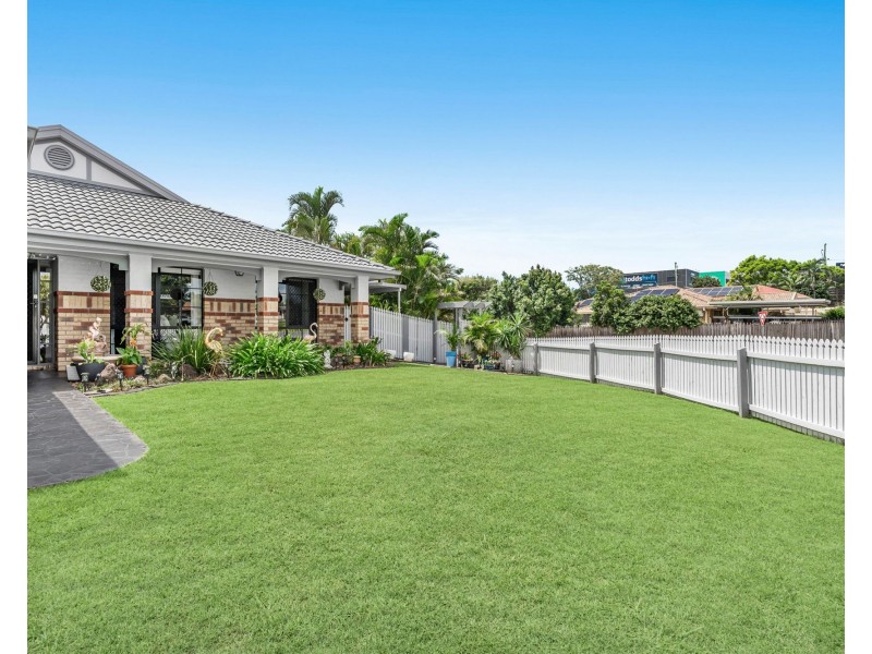 1 Arafura Cres, Tingalpa QLD 4173