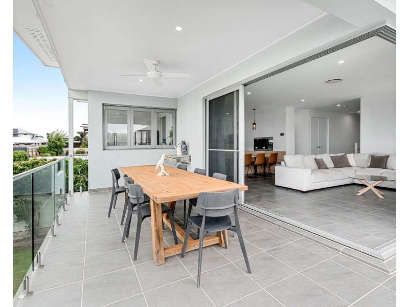 73 Waterville Drive, Thornlands QLD 4164