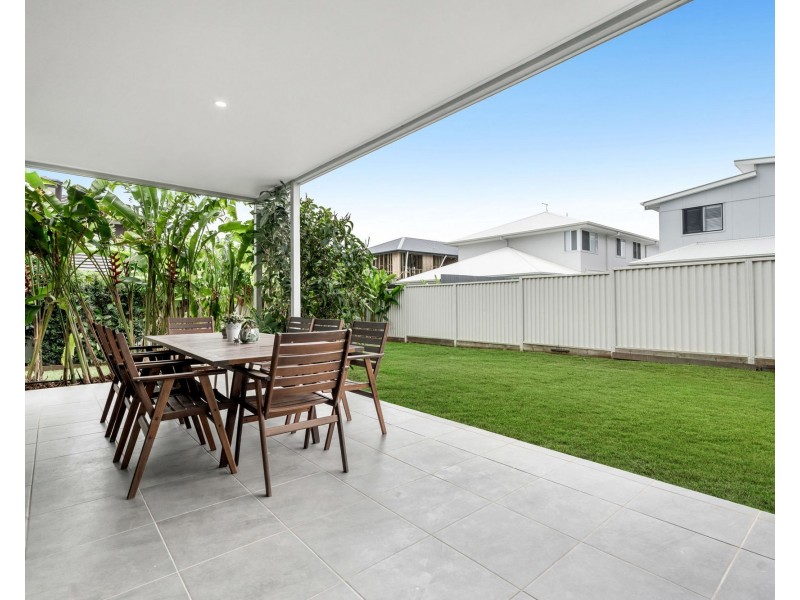 73 Waterville Drive, Thornlands QLD 4164