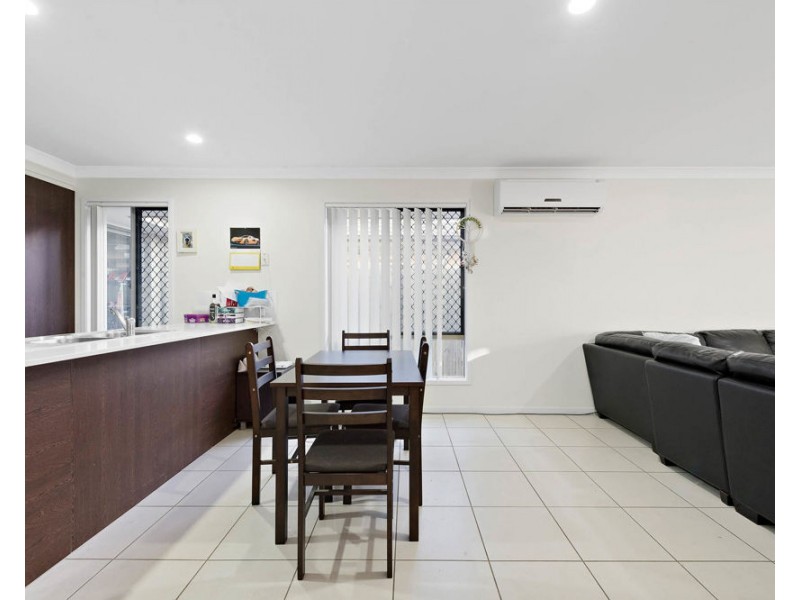16 Kakadu Court, North Lakes QLD 4509
