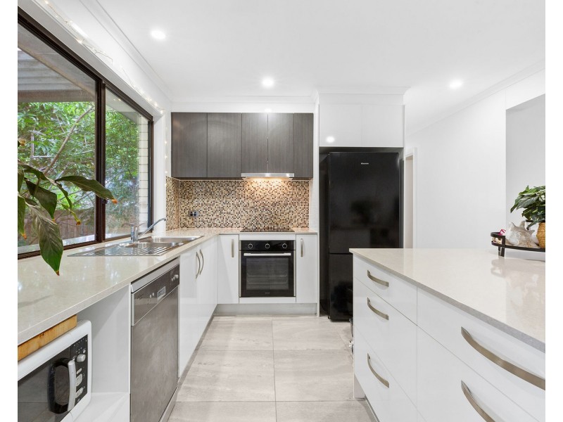 12 Eagle Drive, Tewantin QLD 4565