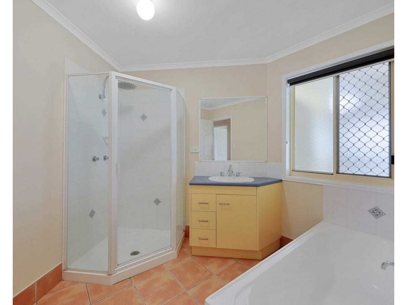 28 Tropicana Drive, Avoca QLD 4670