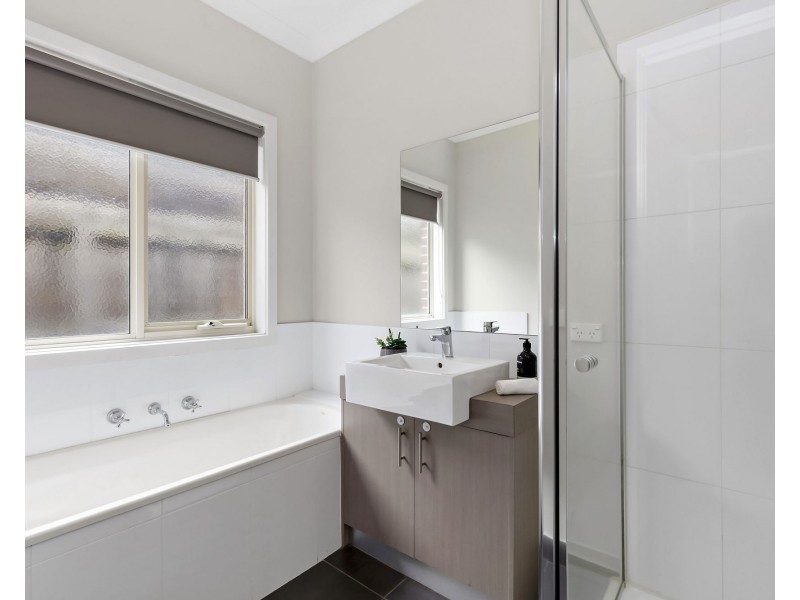 17 Rockfield Street, Epping VIC 3076