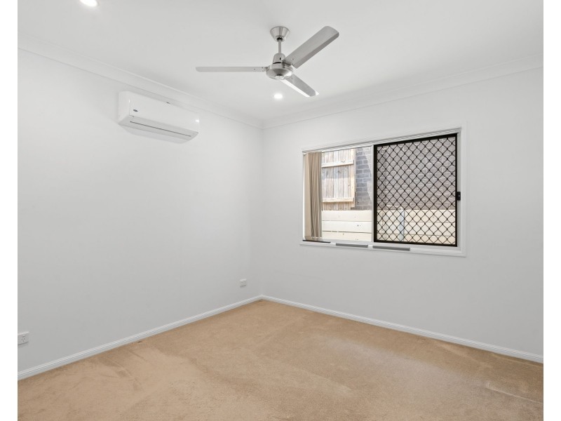 17 Stellar Street, Spring Mountain QLD 4124