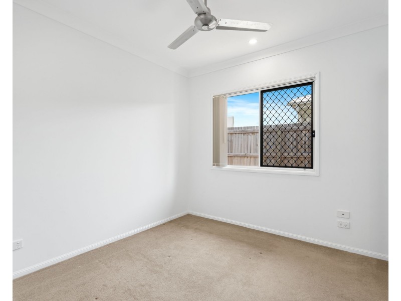 17 Stellar Street, Spring Mountain QLD 4124