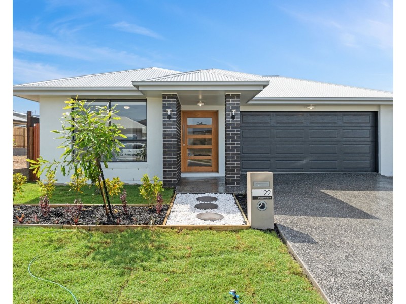 22 Desert Road, Greenbank QLD 4124