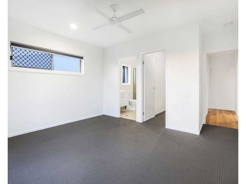 70 Chantilly Street, Bargara QLD 4670