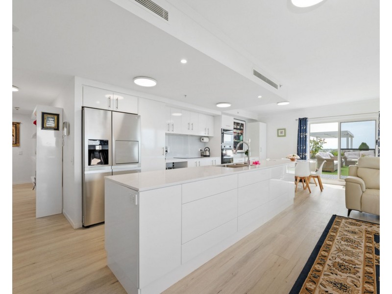802/38 Mahogany Drive, Pelican Waters QLD 4551
