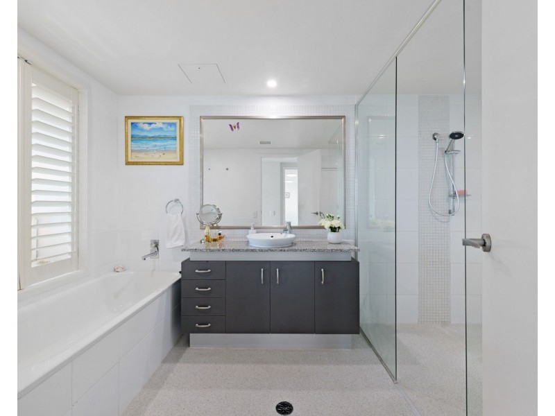 802/38 Mahogany Drive, Pelican Waters QLD 4551