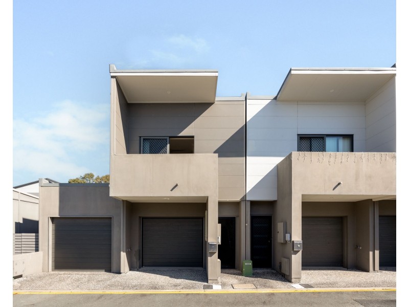 8 Wollemi Lane, Fitzgibbon QLD 4018