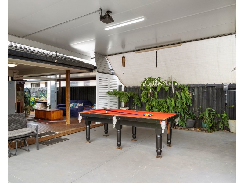 11 Grasstree Place, Ningi QLD 4511