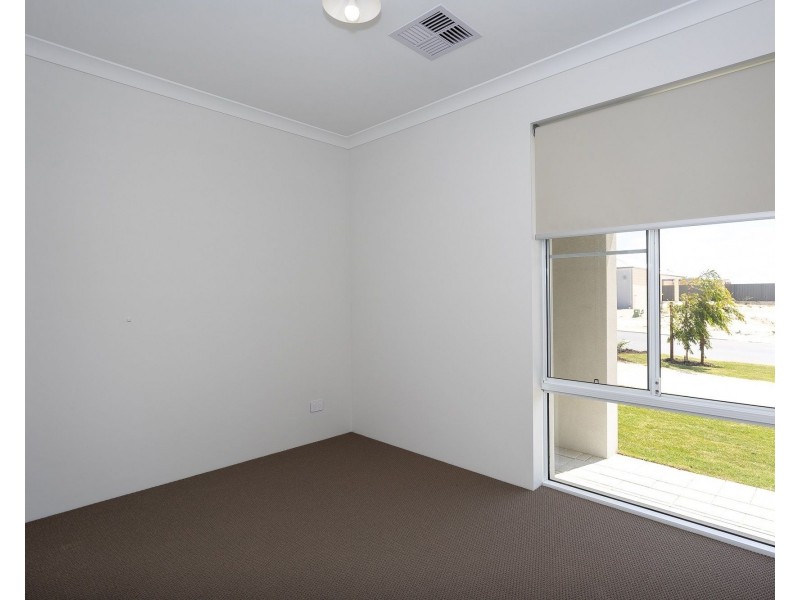 42 Mirabilis Avenue, Jindalee WA 6036
