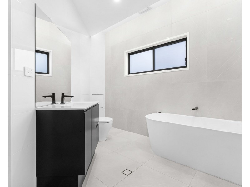 29 Cavell Street, Birkdale QLD 4159