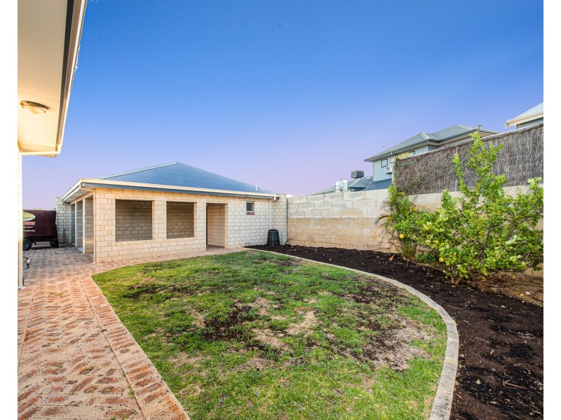 20 Belinda Loop, Dawesville WA 6211