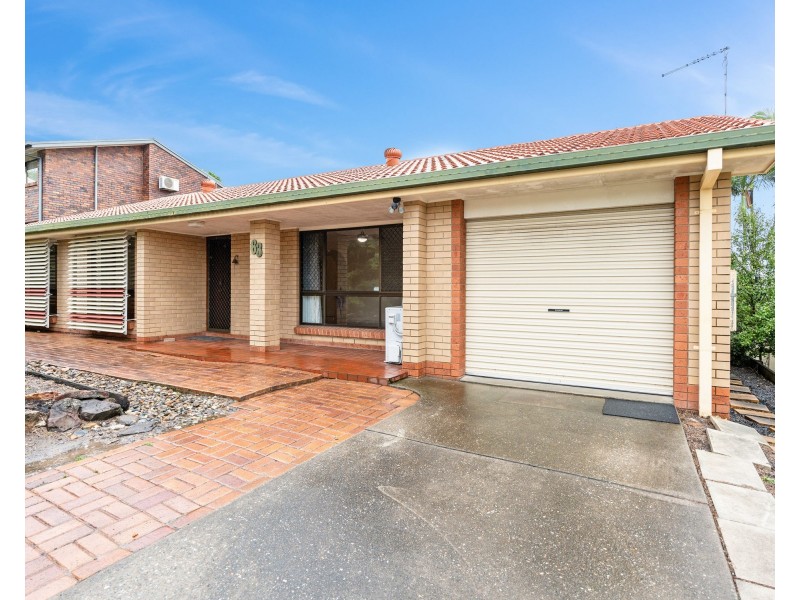 63 Hellawell Rd, Sunnybank Hills QLD 4109