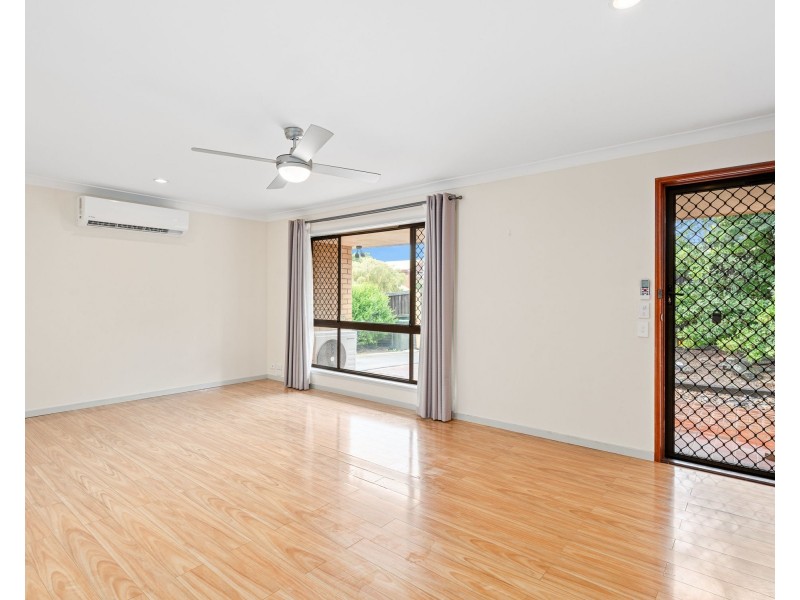 63 Hellawell Rd, Sunnybank Hills QLD 4109