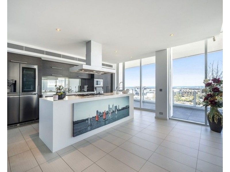 901/5 Marco Polo Drive, Mandurah WA 6210