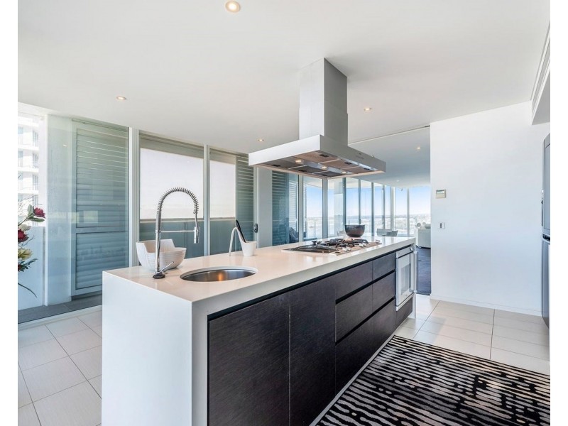 901/5 Marco Polo Drive, Mandurah WA 6210