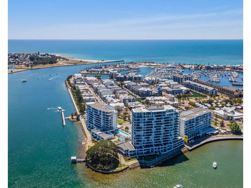 901/5 Marco Polo Drive, Mandurah WA 6210