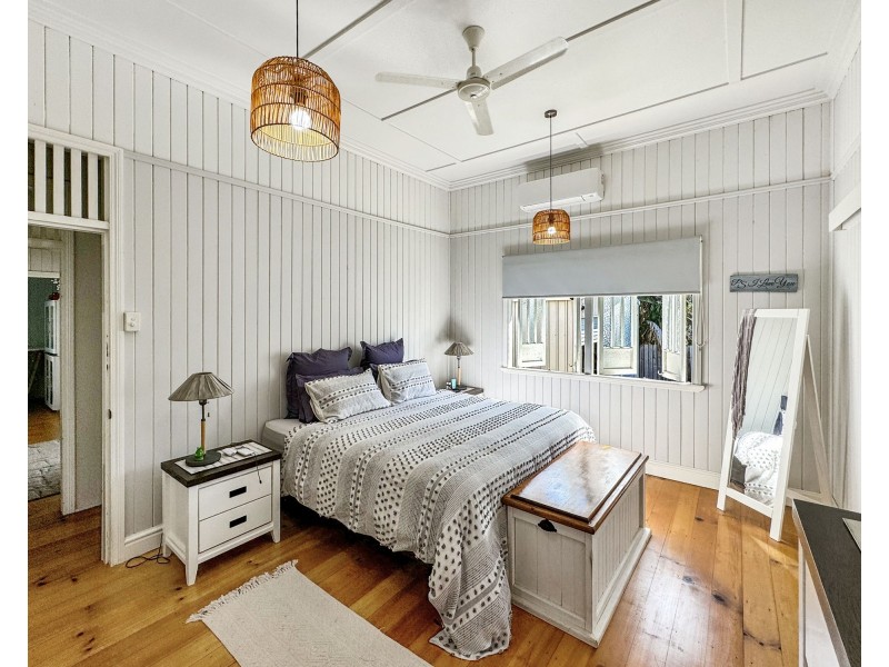 99 Walker Street, Bundaberg West QLD 4670