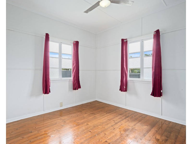77 Stafford Street, Booval QLD 4304