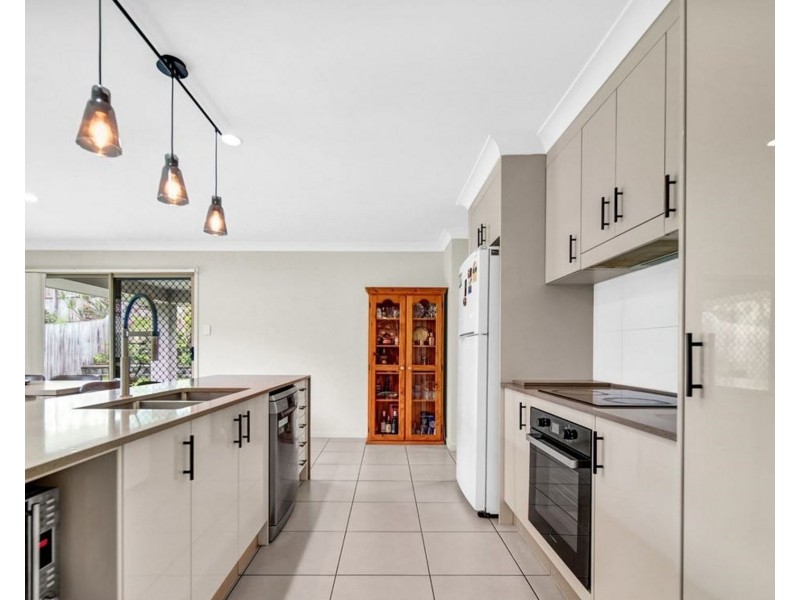 26 Bellinger Key, Pacific Pines QLD 4211