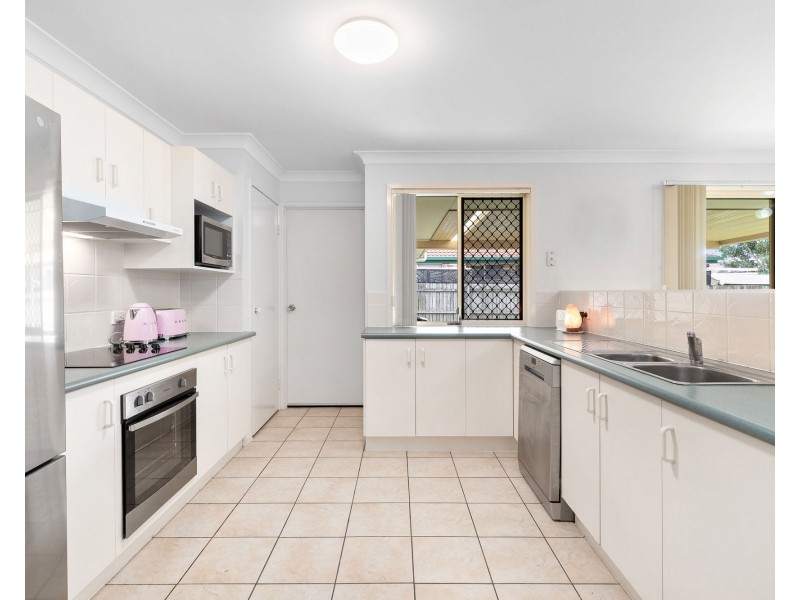 32 Johnston Place, Bracken Ridge QLD 4017