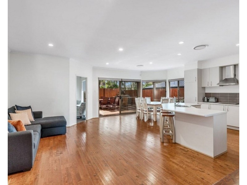 49 Talltrees Circuit, Wakerley QLD 4154