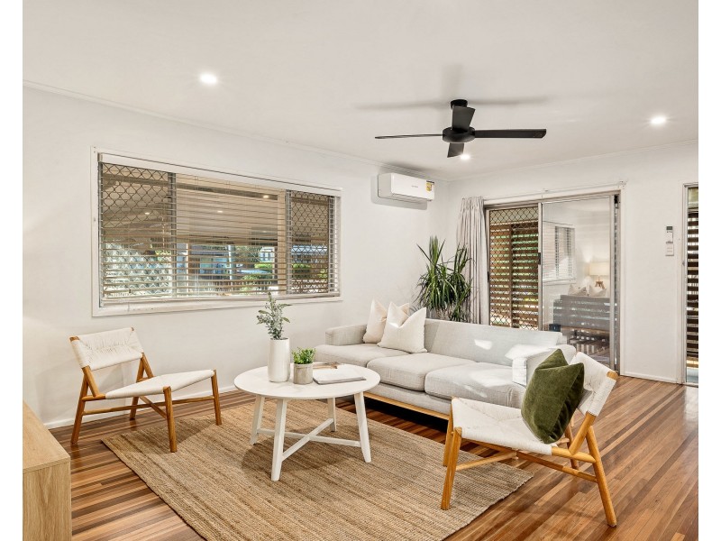 31 Ferny Way, Ferny Hills QLD 4055