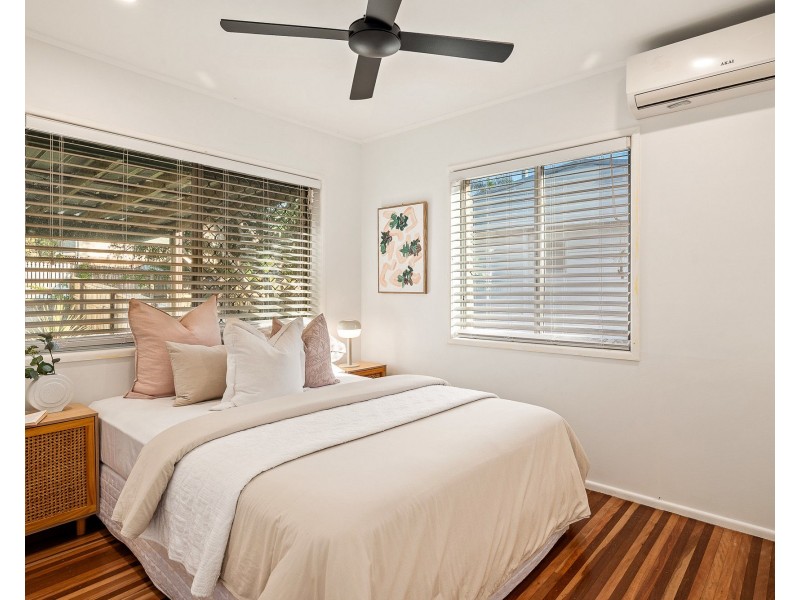 31 Ferny Way, Ferny Hills QLD 4055