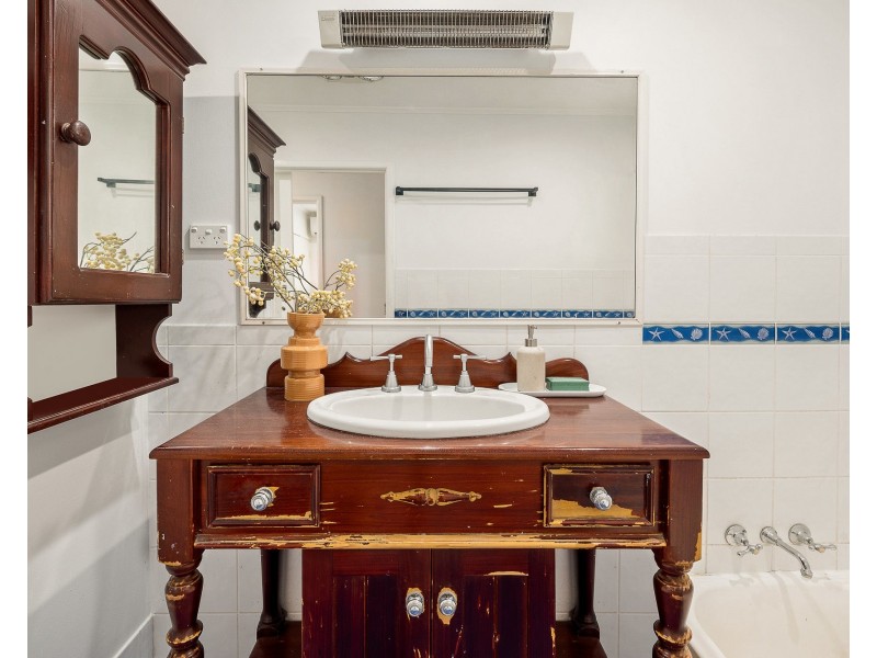 31 Ferny Way, Ferny Hills QLD 4055