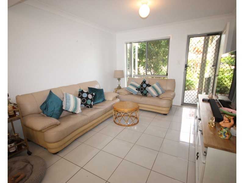 11/12 Timms Road, Everton Hills QLD 4053