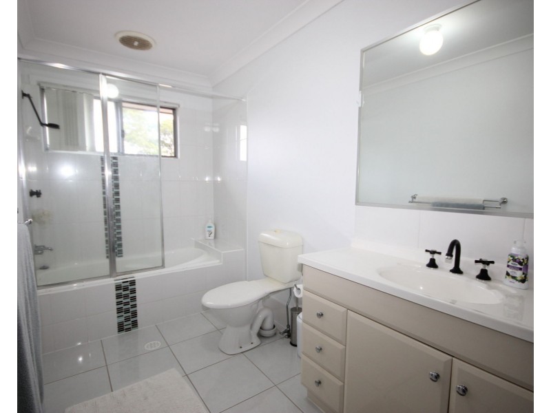 11/12 Timms Road, Everton Hills QLD 4053