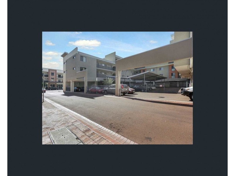 25 42 The crescent, Midland WA 6056