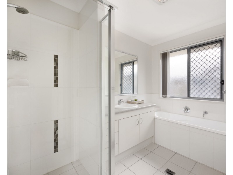 10 Lauren Circuit, Brighton QLD 4017