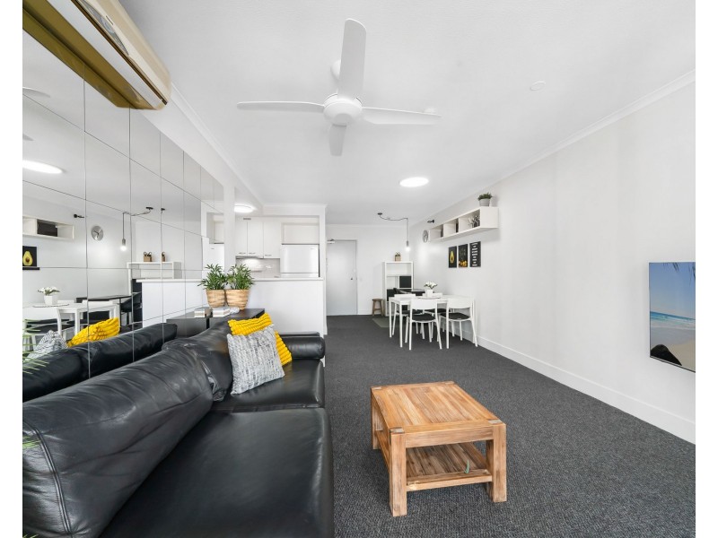 706/30-32 Surf Parade, Broadbeach QLD 4218