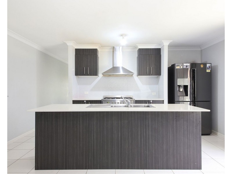 28 Solomon Parade, Warner QLD 4500