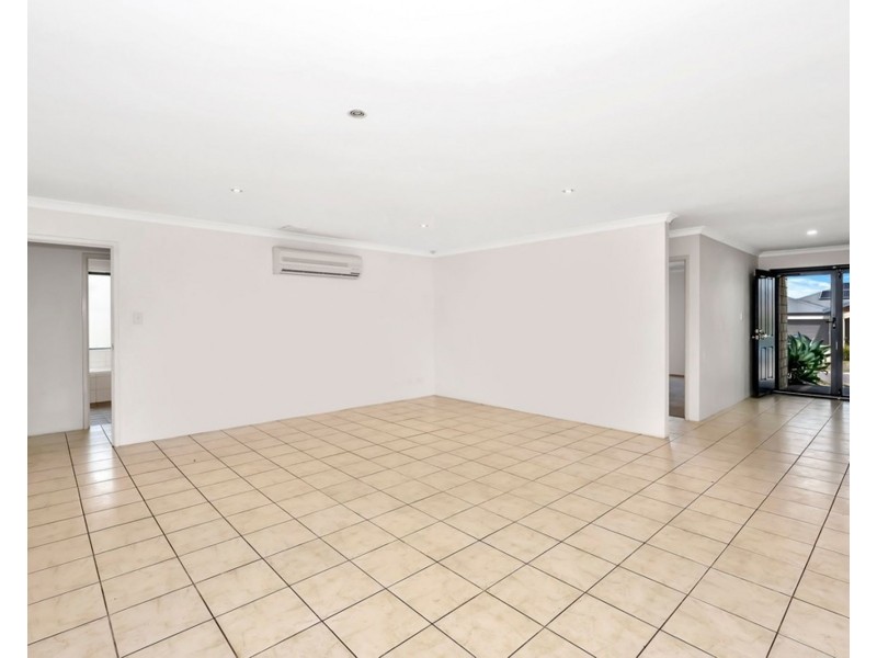 8 Echidna Court, Baldivis WA 6171