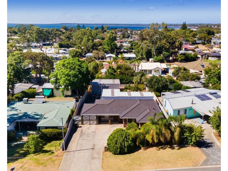 35 Vanessa Road, Falcon WA 6210