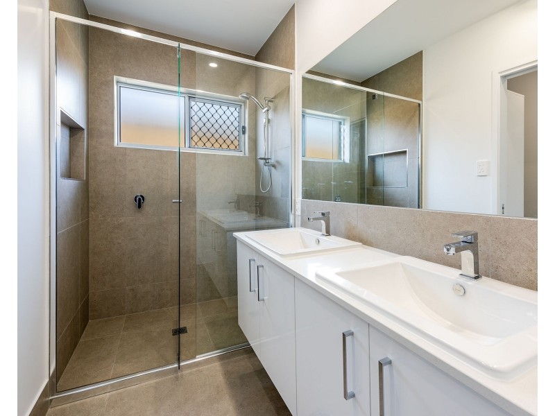 29 Cummins Road, Avoca QLD 4670