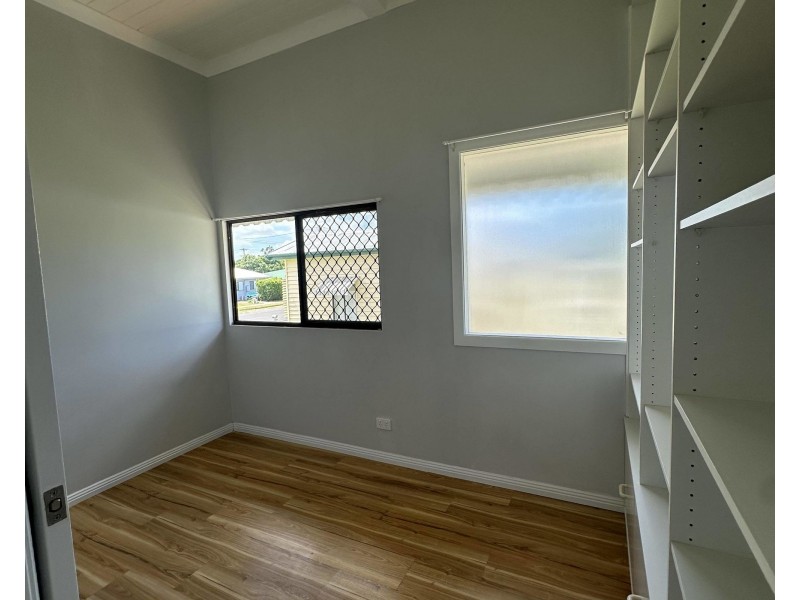 40 High Street, Walkervale QLD 4670