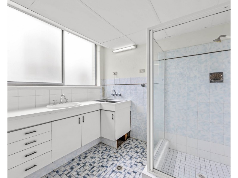 4/6 Garden Street, Southport QLD 4215