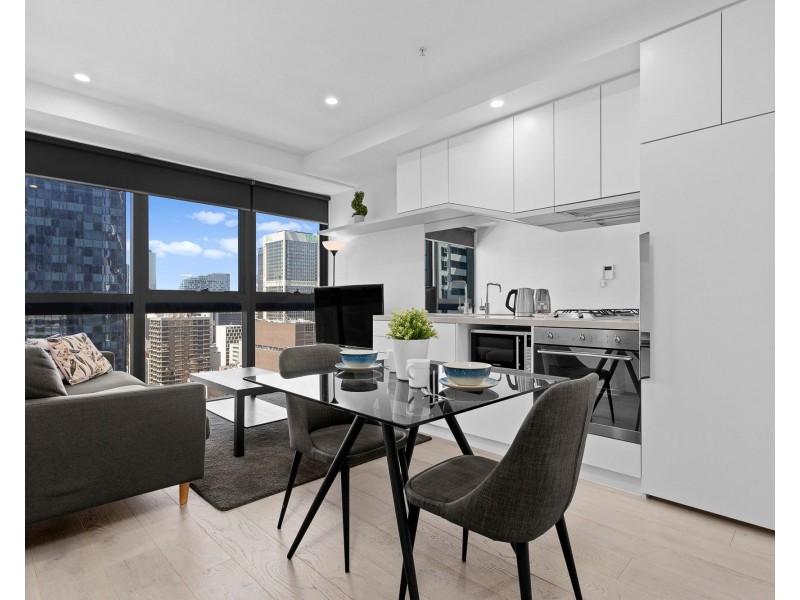 2004/327 La Trobe Street, Melbourne VIC 3000