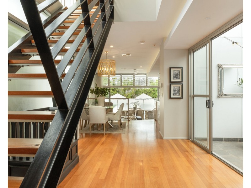 15 Ascot Street, Ascot QLD 4007